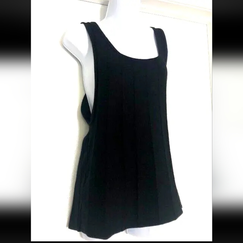 Club Monaco Women's Black Knit Scoop Square Neck Sleeveless Tank Top Size S